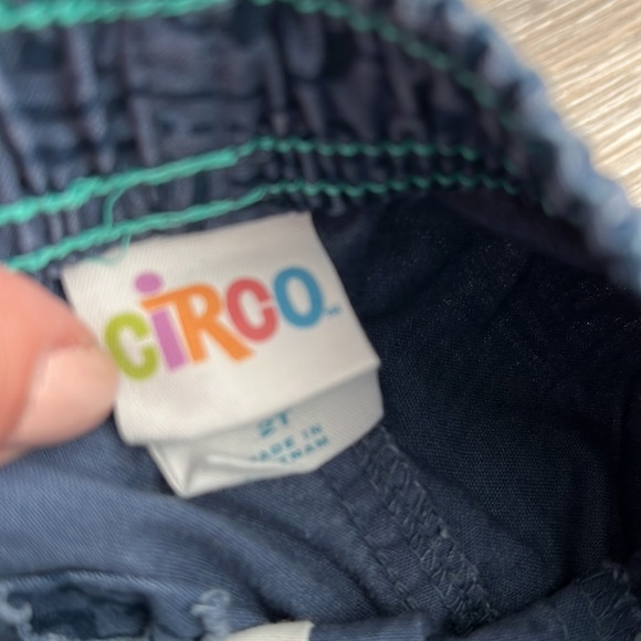 Lot of 9 boys pants pull on jeans, shorts, joggers size 24m | 2T - Picture 15 of 15